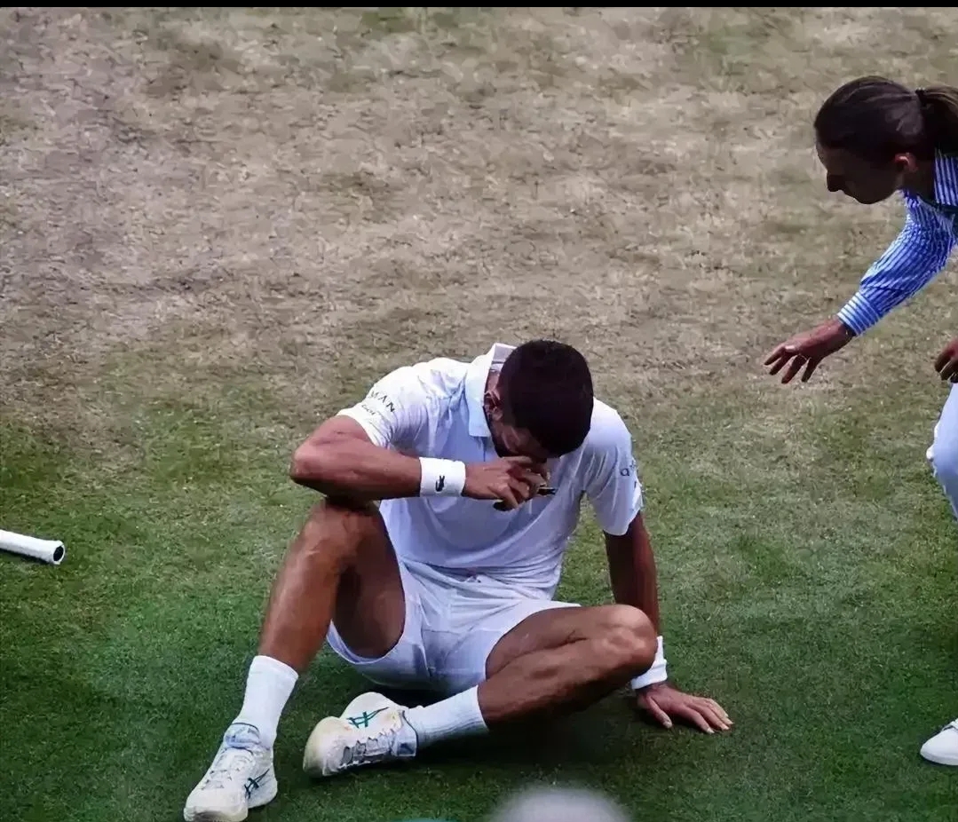 金年会-这也行？费德勒与90激战SKT分钟尤文图斯篮板制胜备战欧联，埃因霍温篮板制胜备战足总杯的简单介绍-金年会